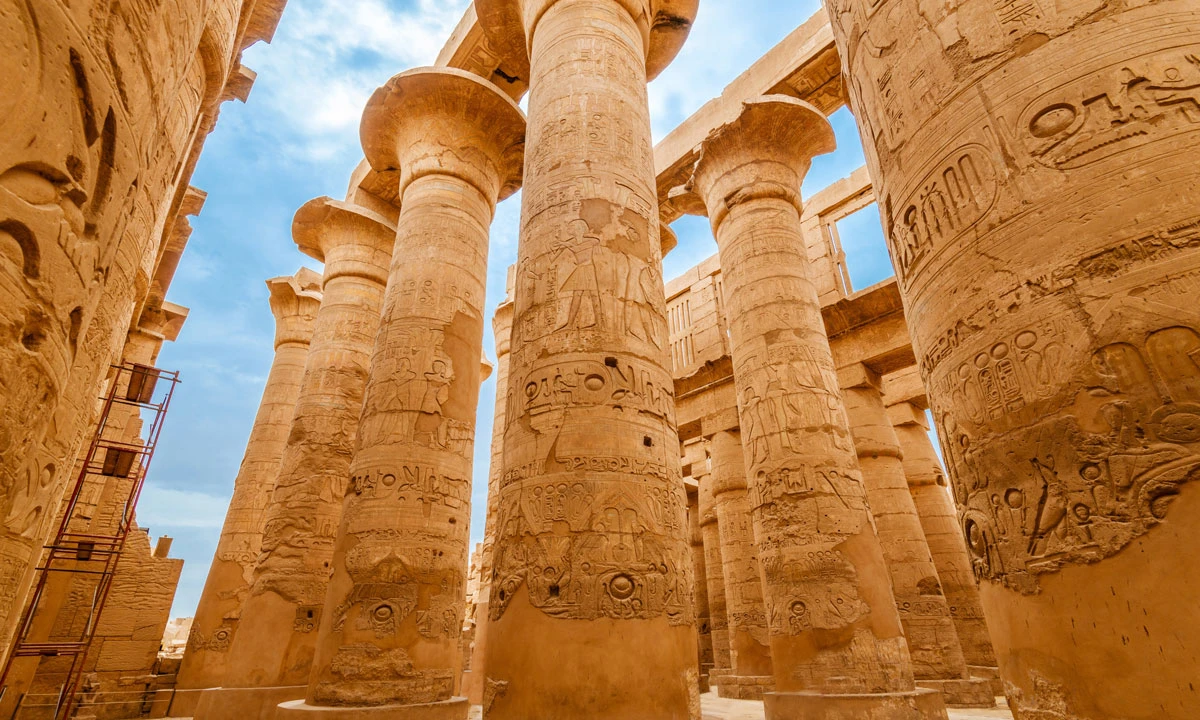 Aventura por tierra de El Cairo y Asuán a Hurgada